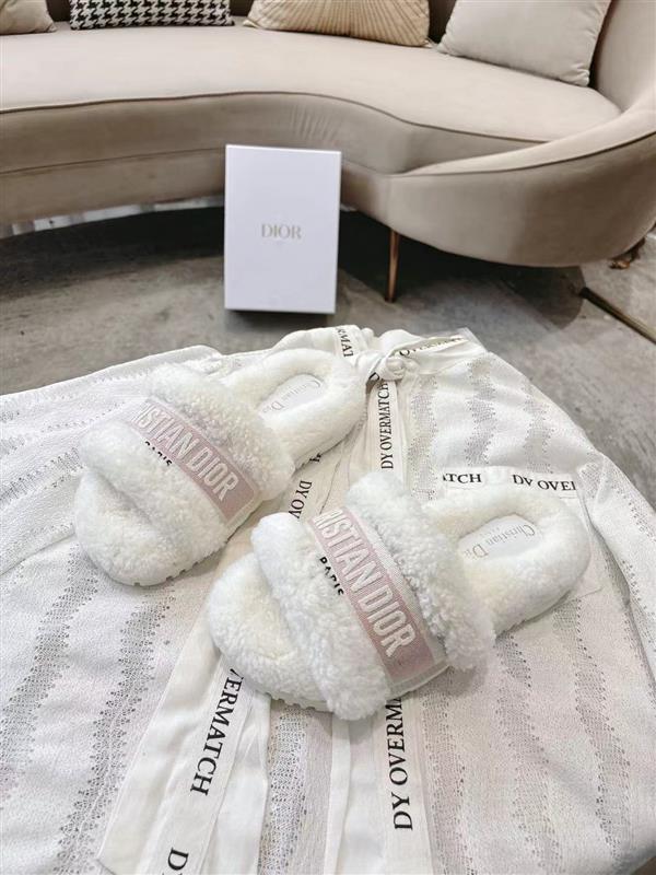 20251128184318854 220